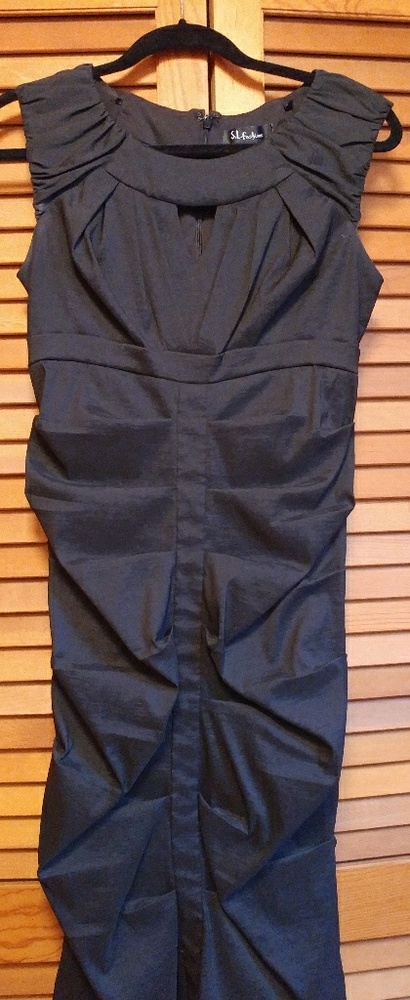Black "taffeta" rouched key hold pencil dress